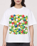 Mockup Boxy Heavyweight Tee White female close-up 03