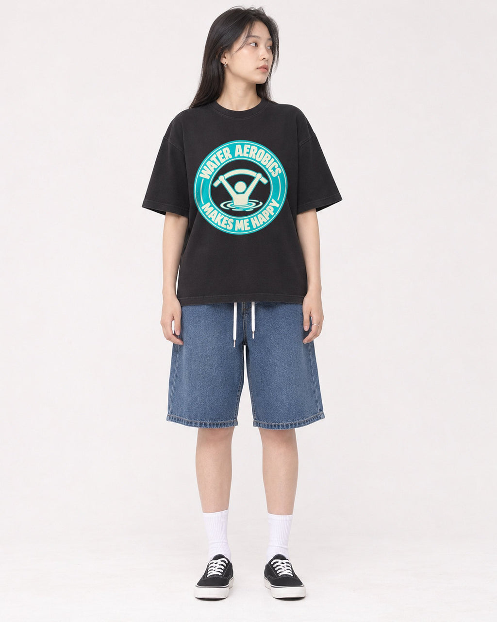 Mockup Boxy Heavyweight Tee Black female full-body 01