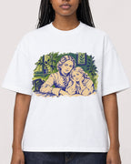 Mockup Boxy Heavyweight Tee White female close-up 04