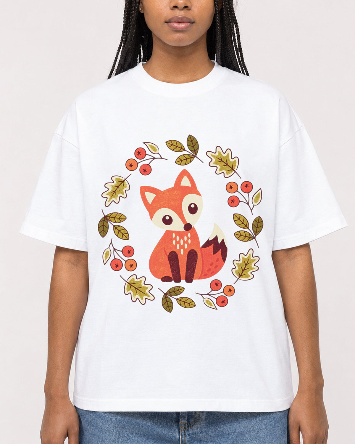 Mockup Boxy Heavyweight Tee White female close-up 45