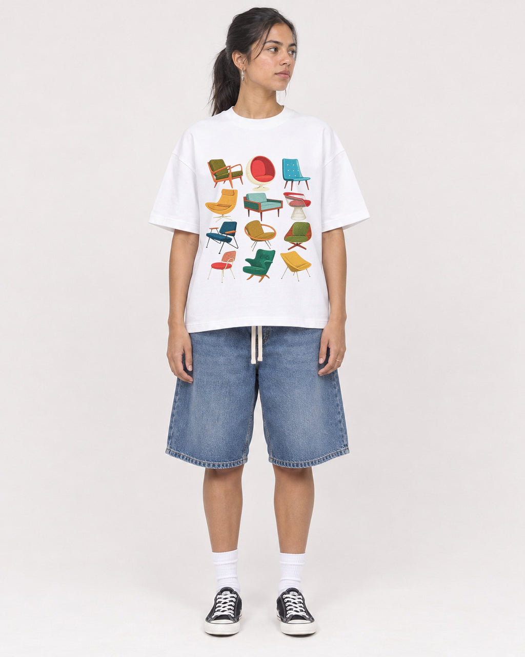 Mockup Boxy Heavyweight Tee White female full-body 16