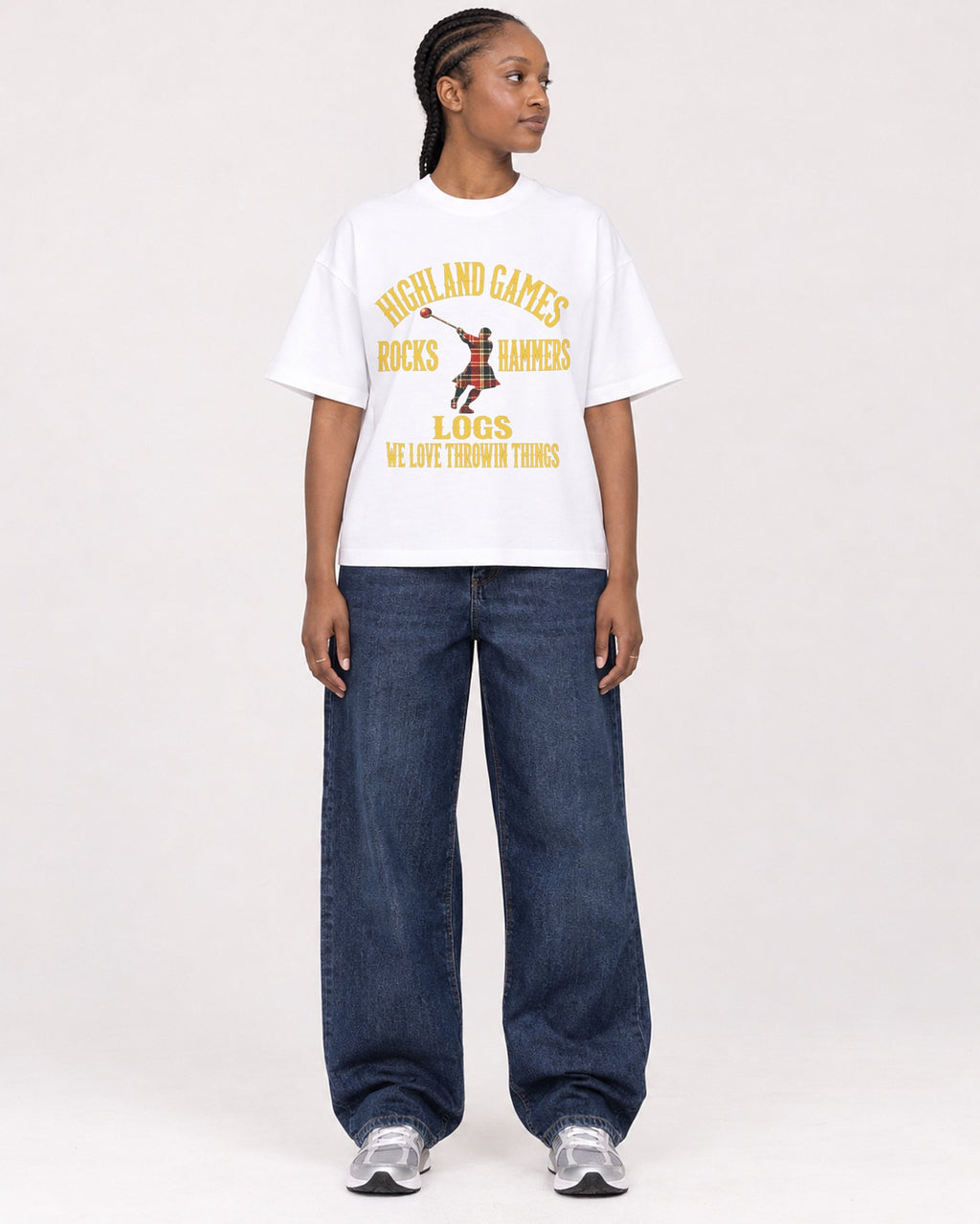 Mockup Boxy Heavyweight Tee White female full-body 44