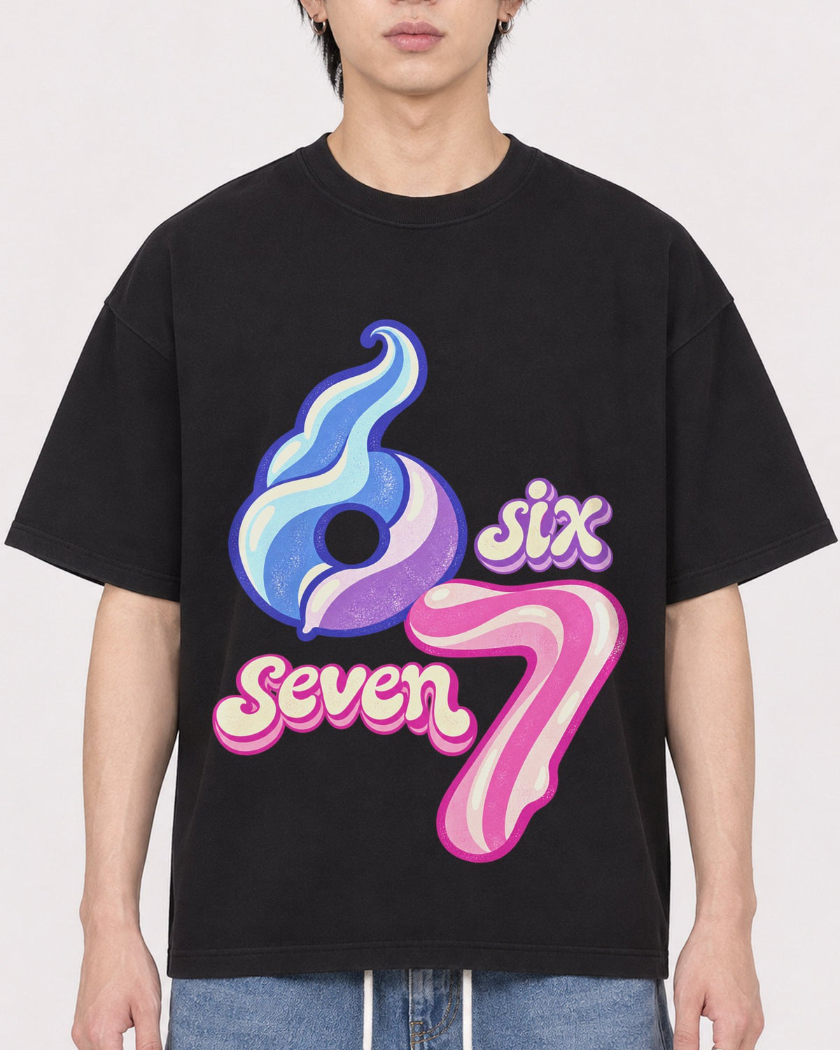 Mockup Boxy Heavyweight Tee Black male close-up 11