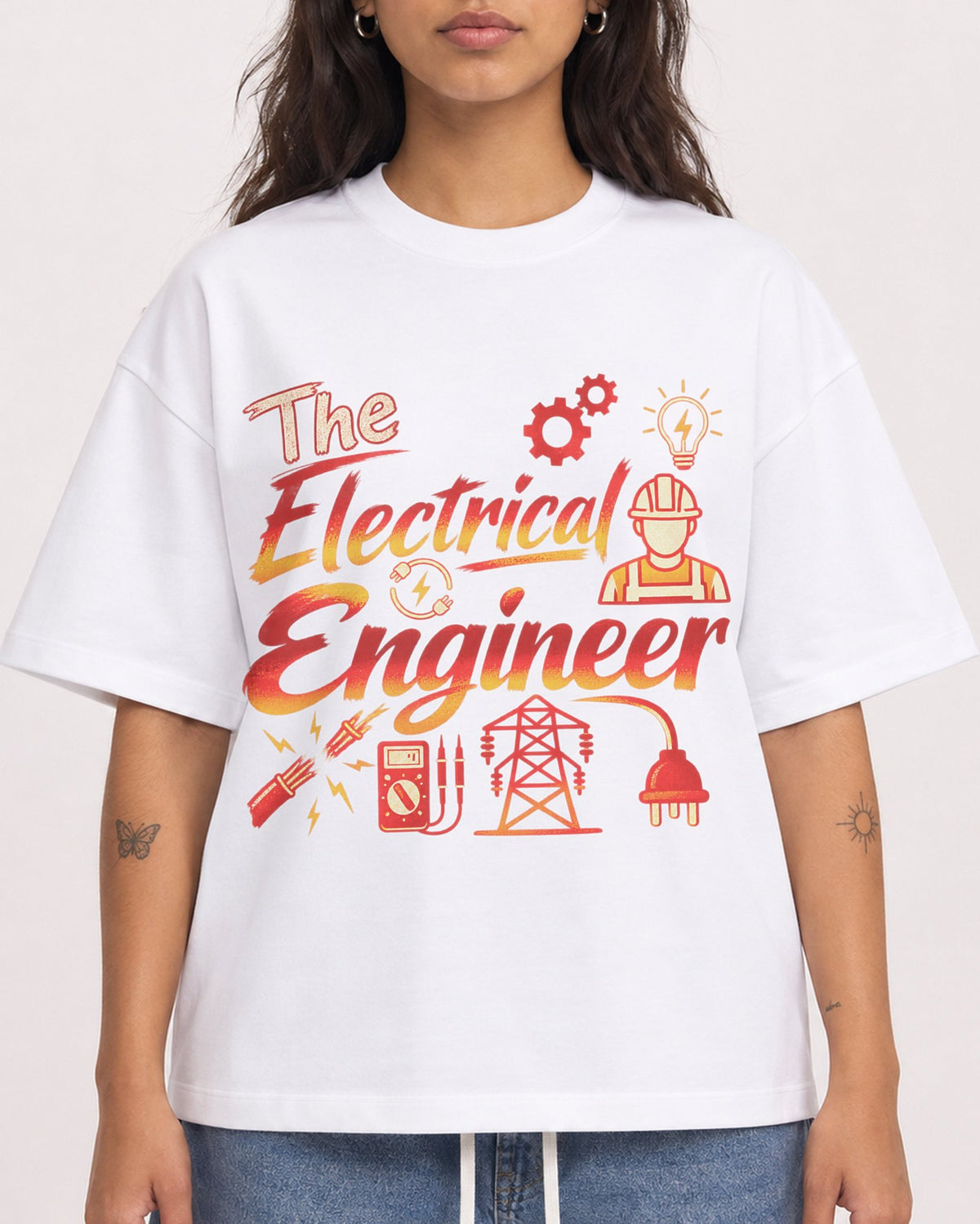 Mockup Boxy Heavyweight Tee White female close-up 06
