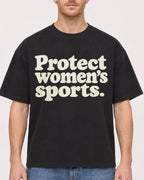 Mockup Boxy Heavyweight Tee Black male close-up 38