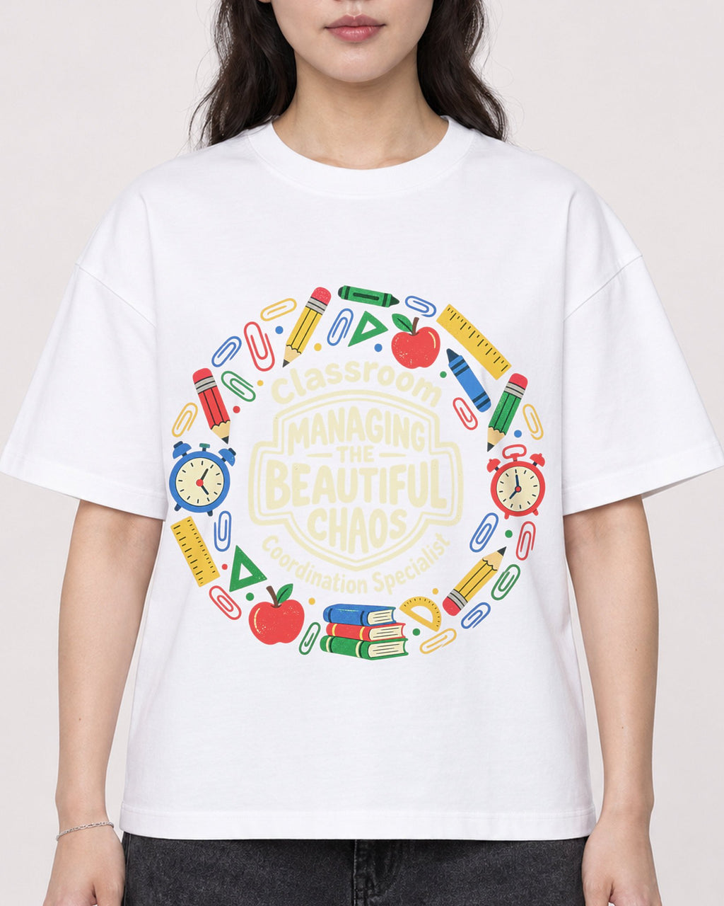 Mockup Boxy Heavyweight Tee White female close-up 03