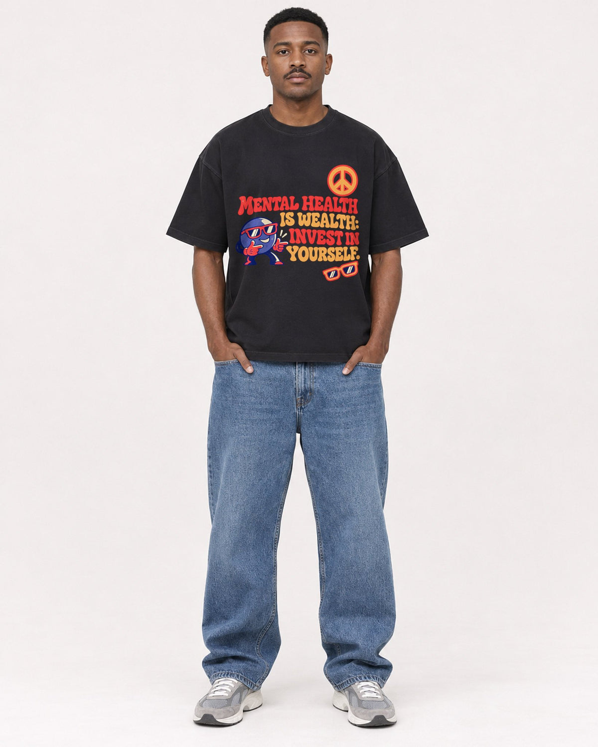 Mockup Boxy Heavyweight Tee Black male full-body 14