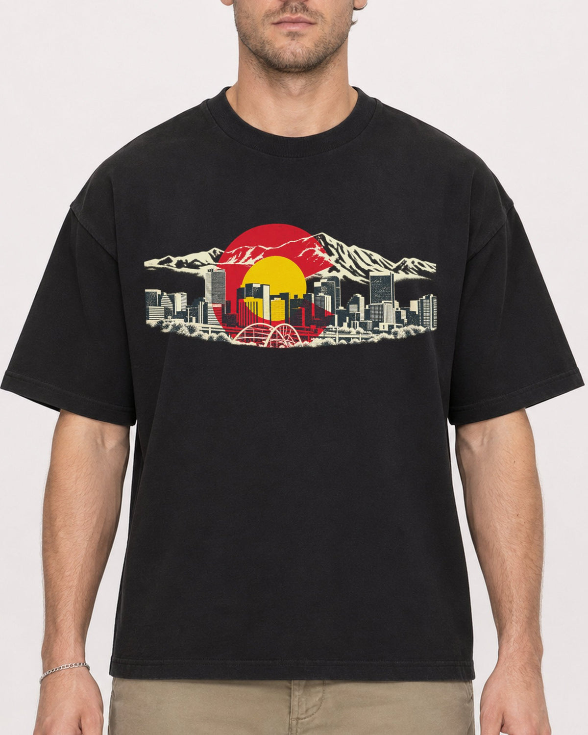 Mockup Boxy Heavyweight Tee Black male close-up 08