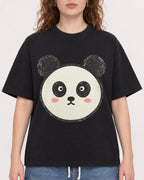Mockup Boxy Heavyweight Tee Black female close-up 09