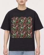 Mockup Boxy Heavyweight Tee Black male close-up 01