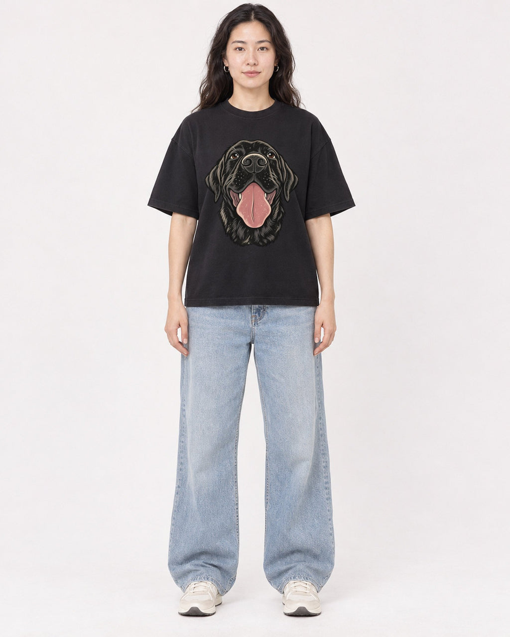 Mockup Boxy Heavyweight Tee Black female full-body 03
