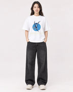 Mockup Boxy Heavyweight Tee White female full-body 03