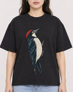 Mockup Boxy Heavyweight Tee Black female close-up 03