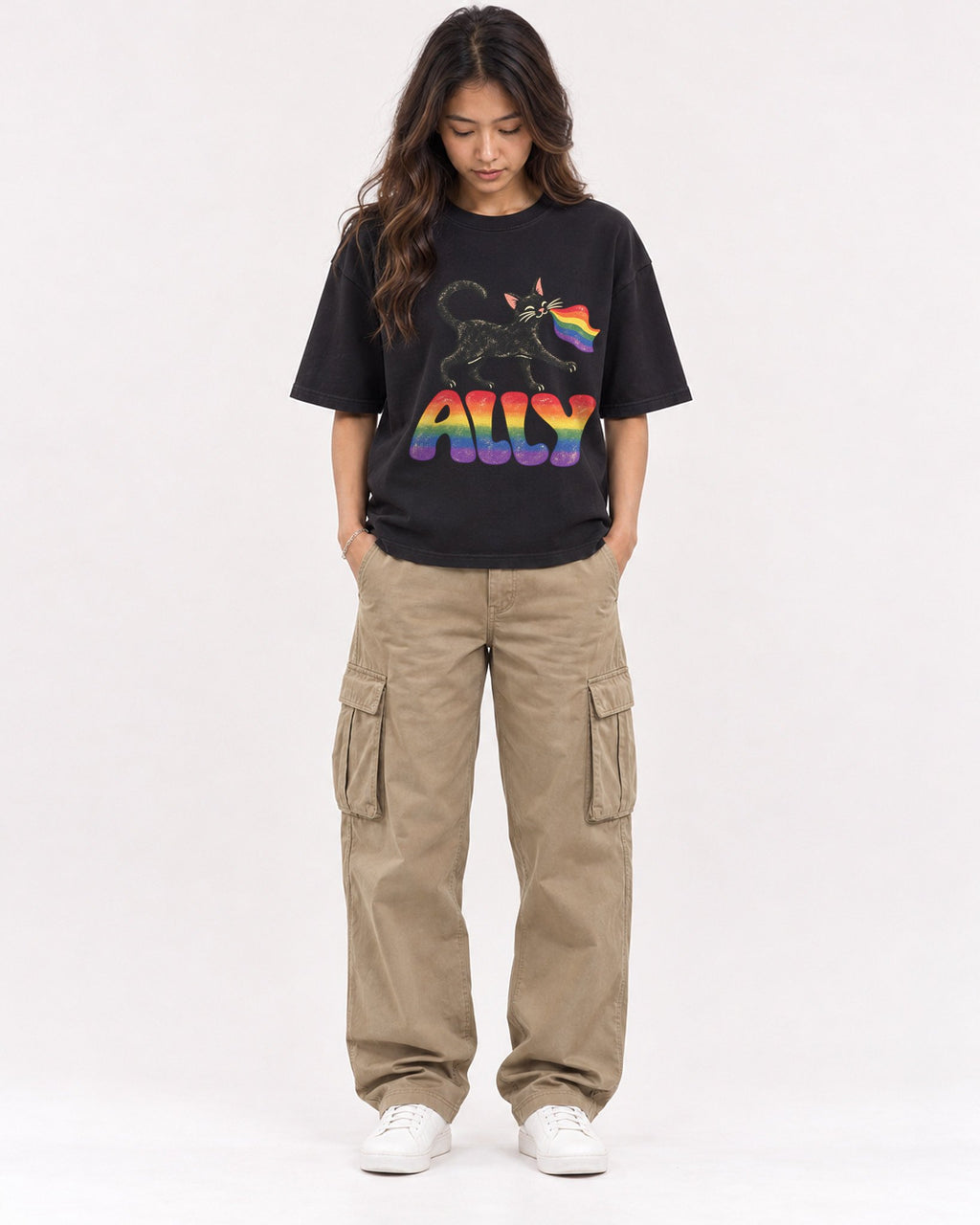 Mockup Boxy Heavyweight Tee Black female full-body 02
