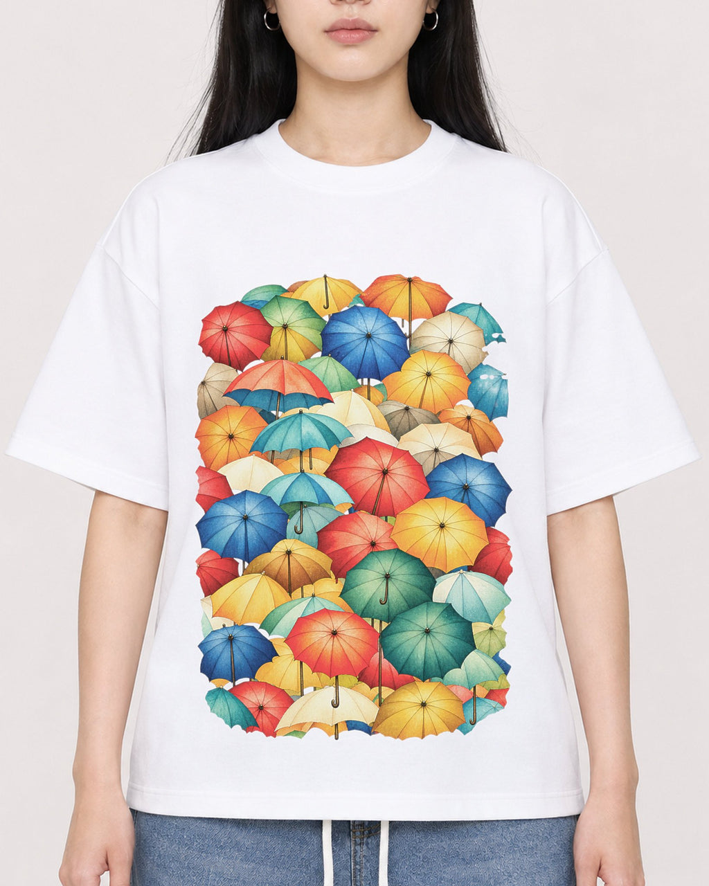 Mockup Boxy Heavyweight Tee White female close-up 01