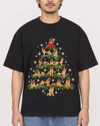Mockup Boxy Heavyweight Tee Black male close-up 02