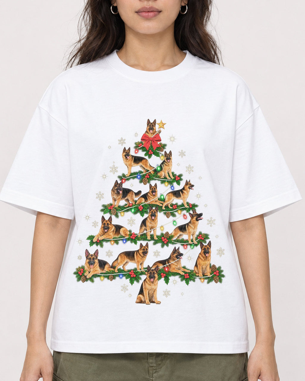 Mockup Boxy Heavyweight Tee White female close-up 02