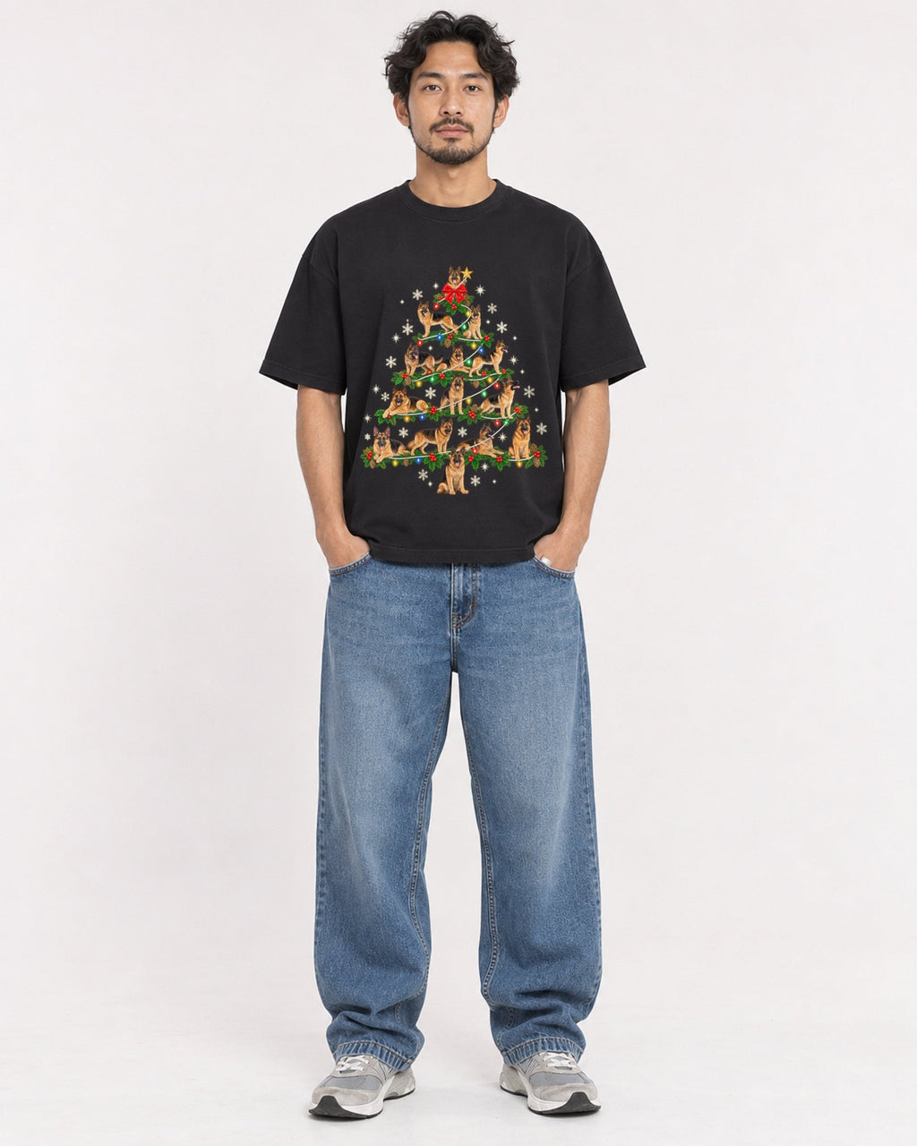 Mockup Boxy Heavyweight Tee Black male full-body 02
