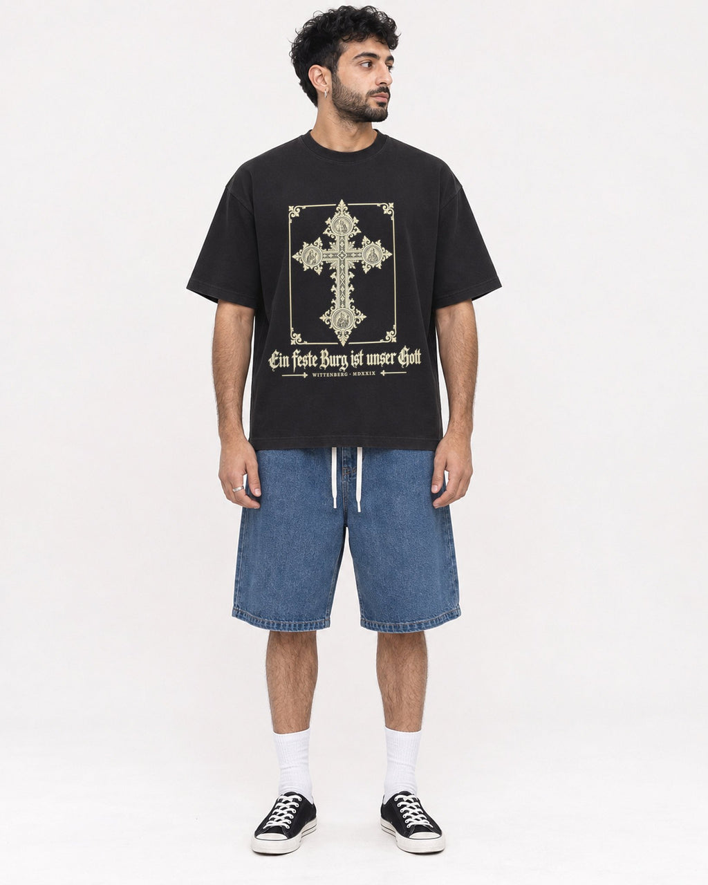 Mockup Boxy Heavyweight Tee Black male full-body 07