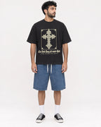 Mockup Boxy Heavyweight Tee Black male full-body 07