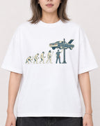 Mockup Boxy Heavyweight Tee White female close-up 33