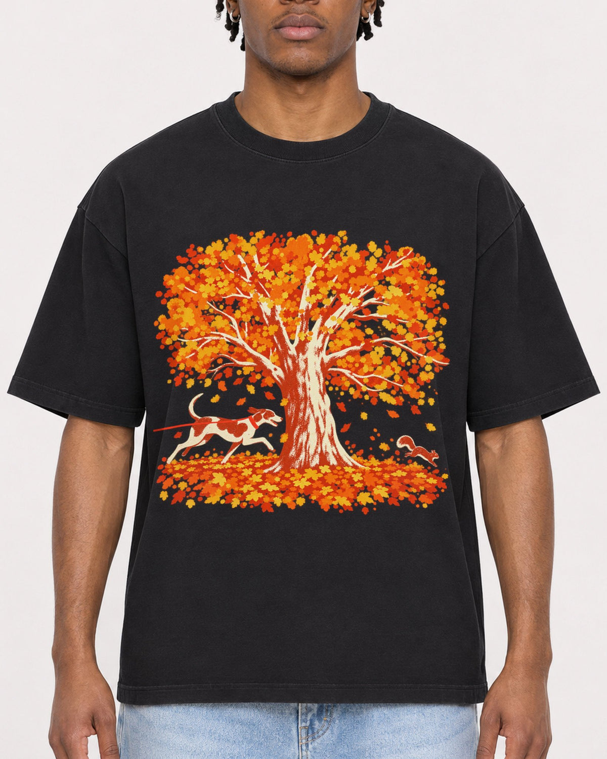 Mockup Boxy Heavyweight Tee Black male close-up 05