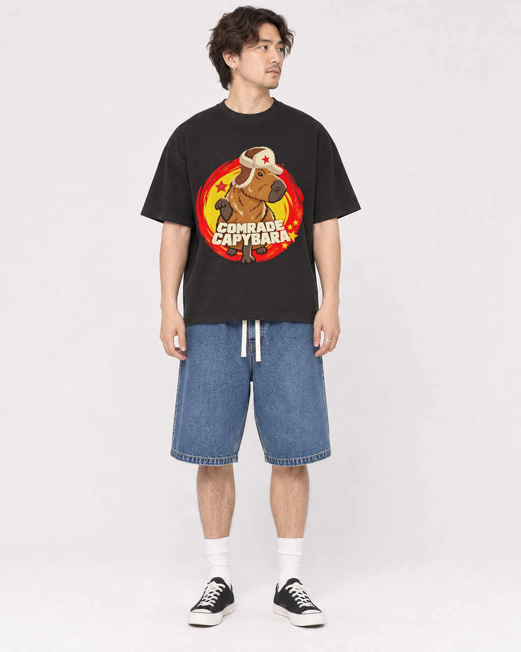 Mockup Boxy Heavyweight Tee Black male full-body 03