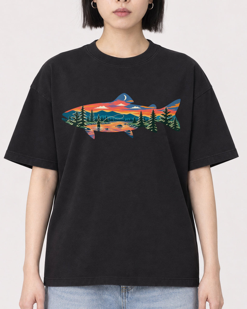 Mockup Boxy Heavyweight Tee Black female close-up 11