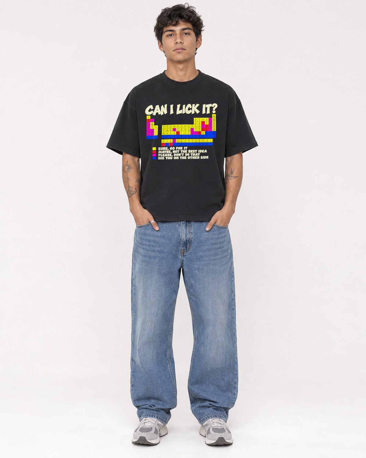 Mockup Boxy Heavyweight Tee Black male full-body 06