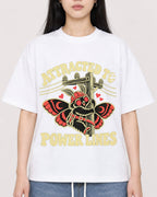 Mockup Boxy Heavyweight Tee White female close-up 01