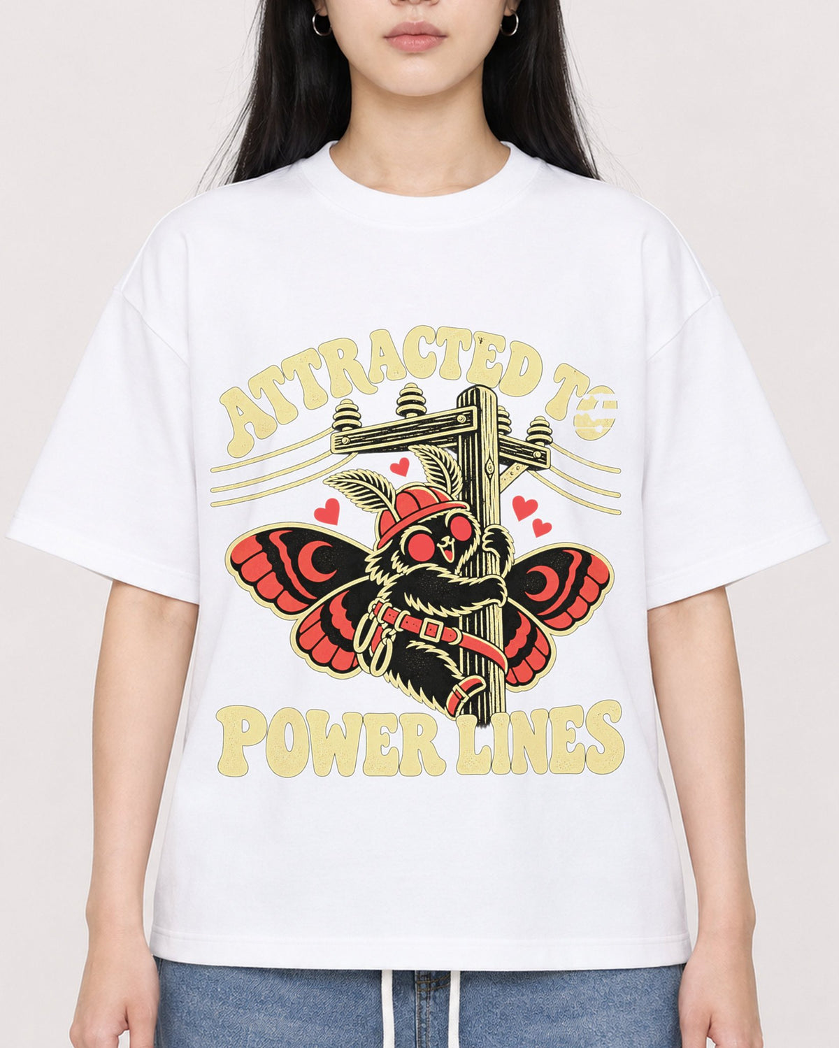 Mockup Boxy Heavyweight Tee White female close-up 01