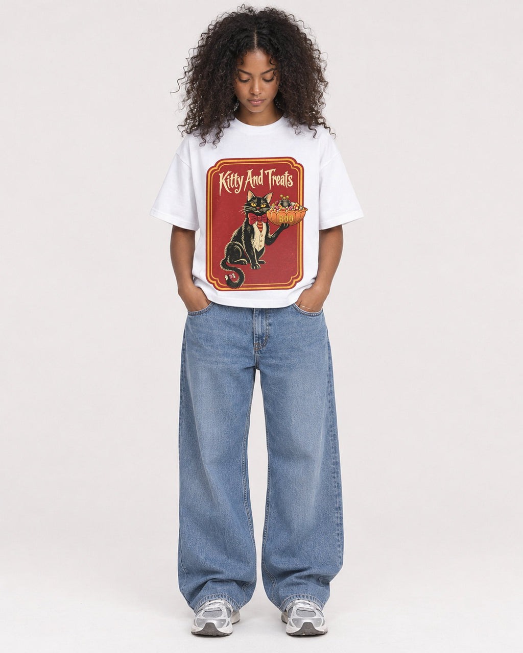 Mockup Boxy Heavyweight Tee White female full-body 05