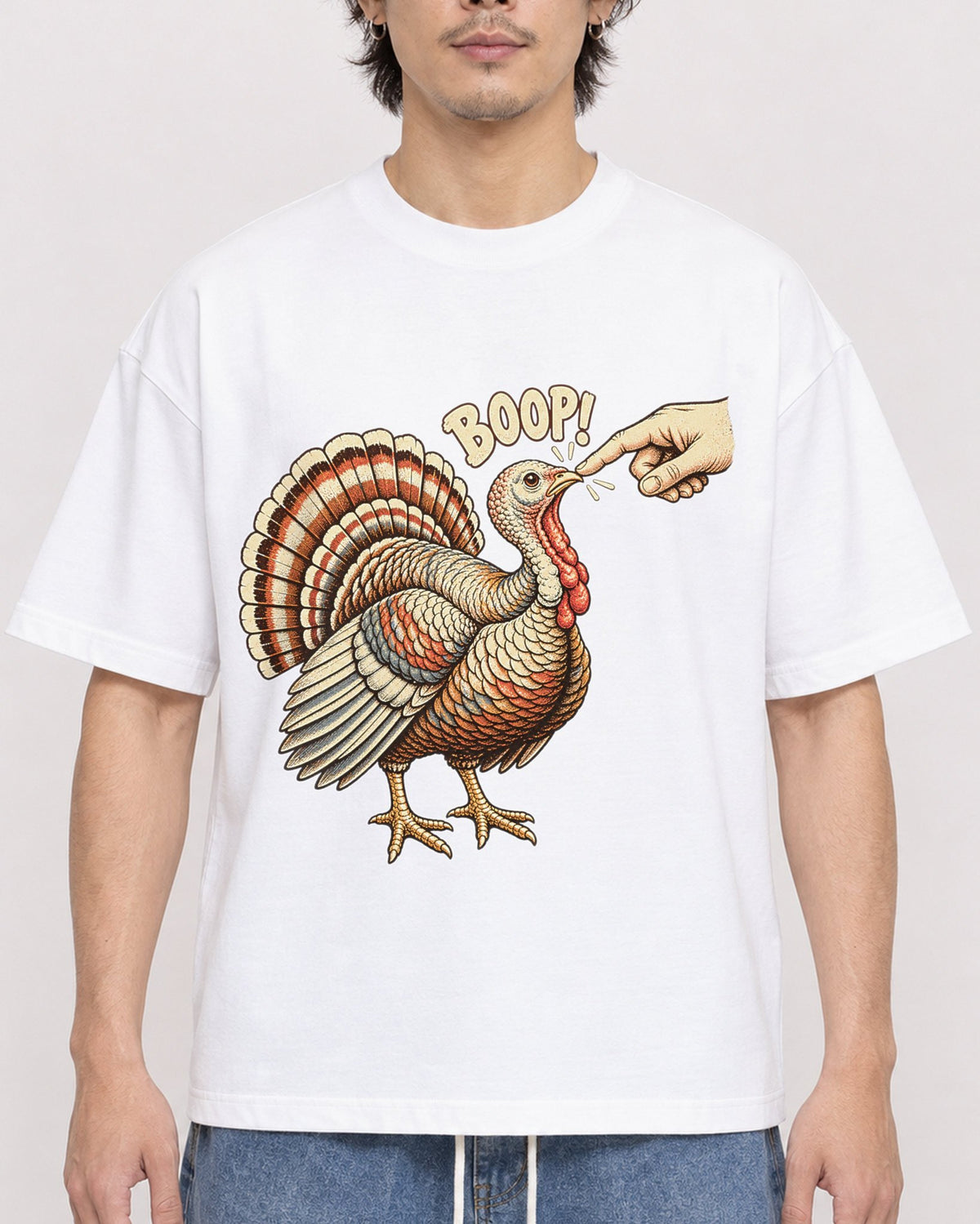 Mockup Boxy Heavyweight Tee White male close-up 03