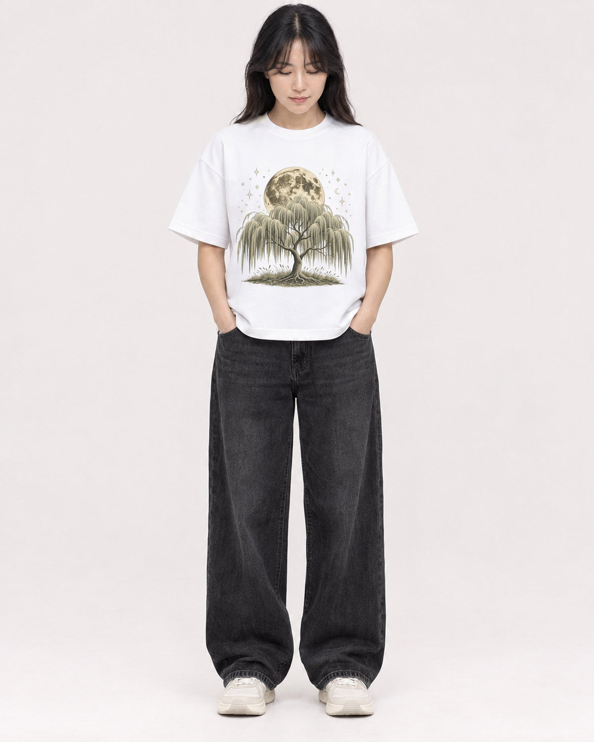 Mockup Boxy Heavyweight Tee White female full-body 13