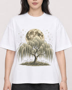 Mockup Boxy Heavyweight Tee White female close-up 13