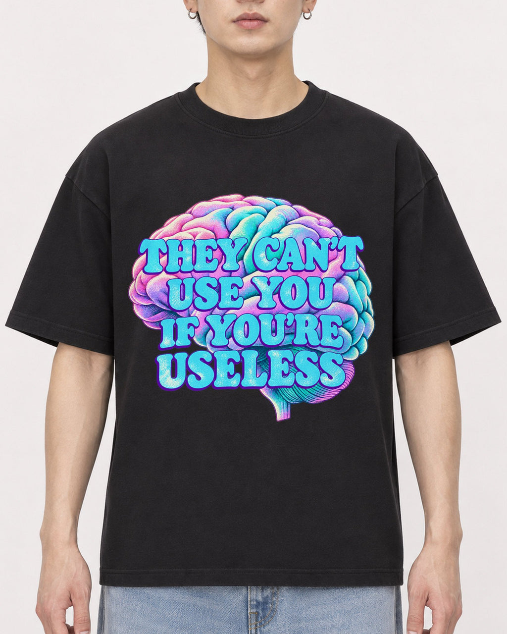 Mockup Boxy Heavyweight Tee Black male close-up 01