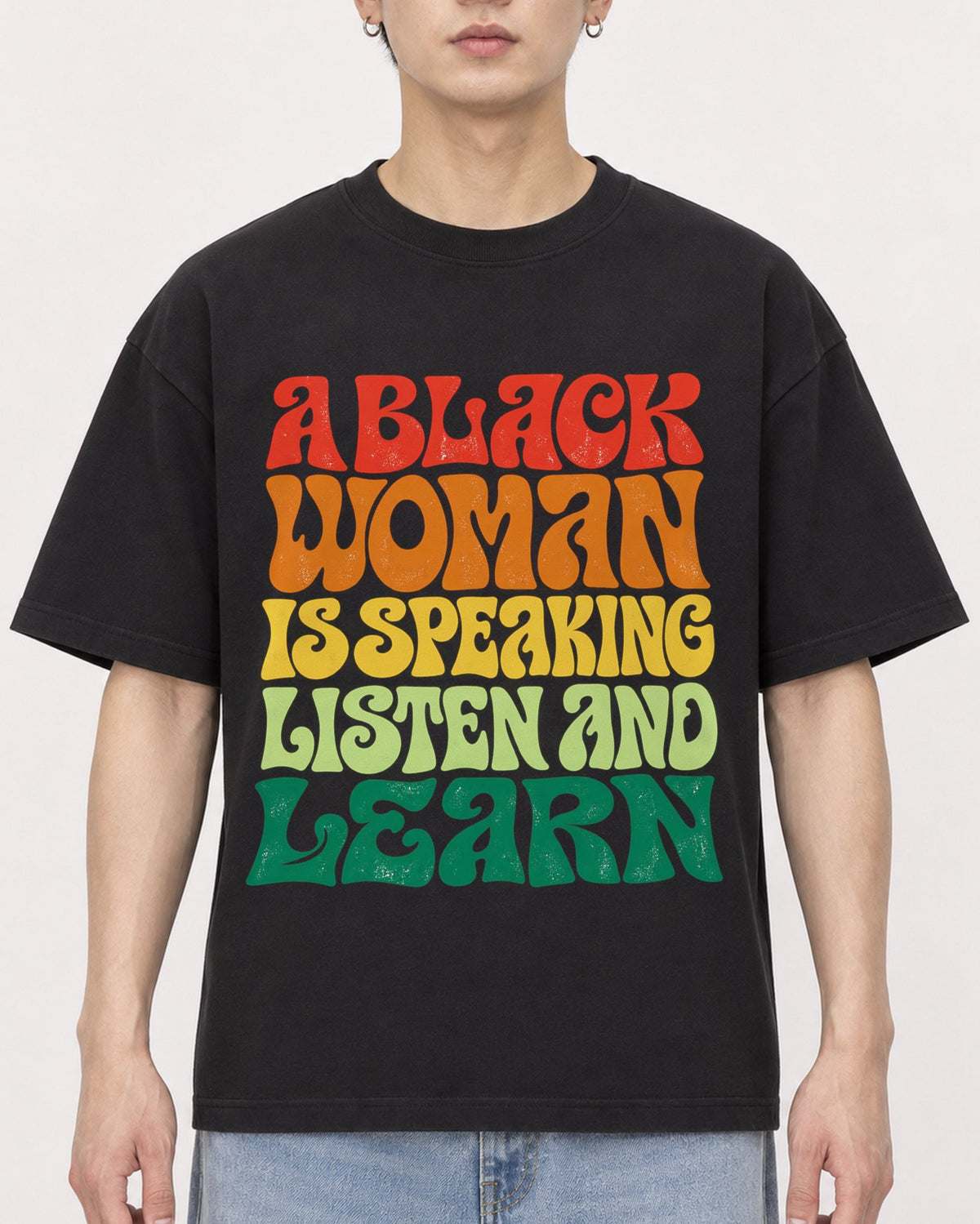 Mockup Boxy Heavyweight Tee Black male close-up 01