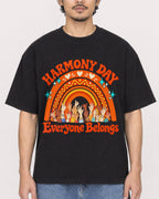 Mockup Boxy Heavyweight Tee Black male close-up 02