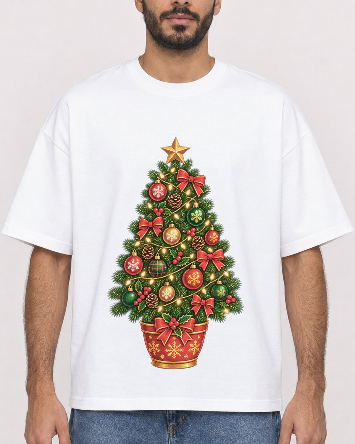 Mockup Boxy Heavyweight Tee White male close-up 07