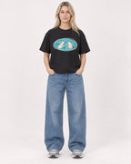 Mockup Boxy Heavyweight Tee Black female full-body 08