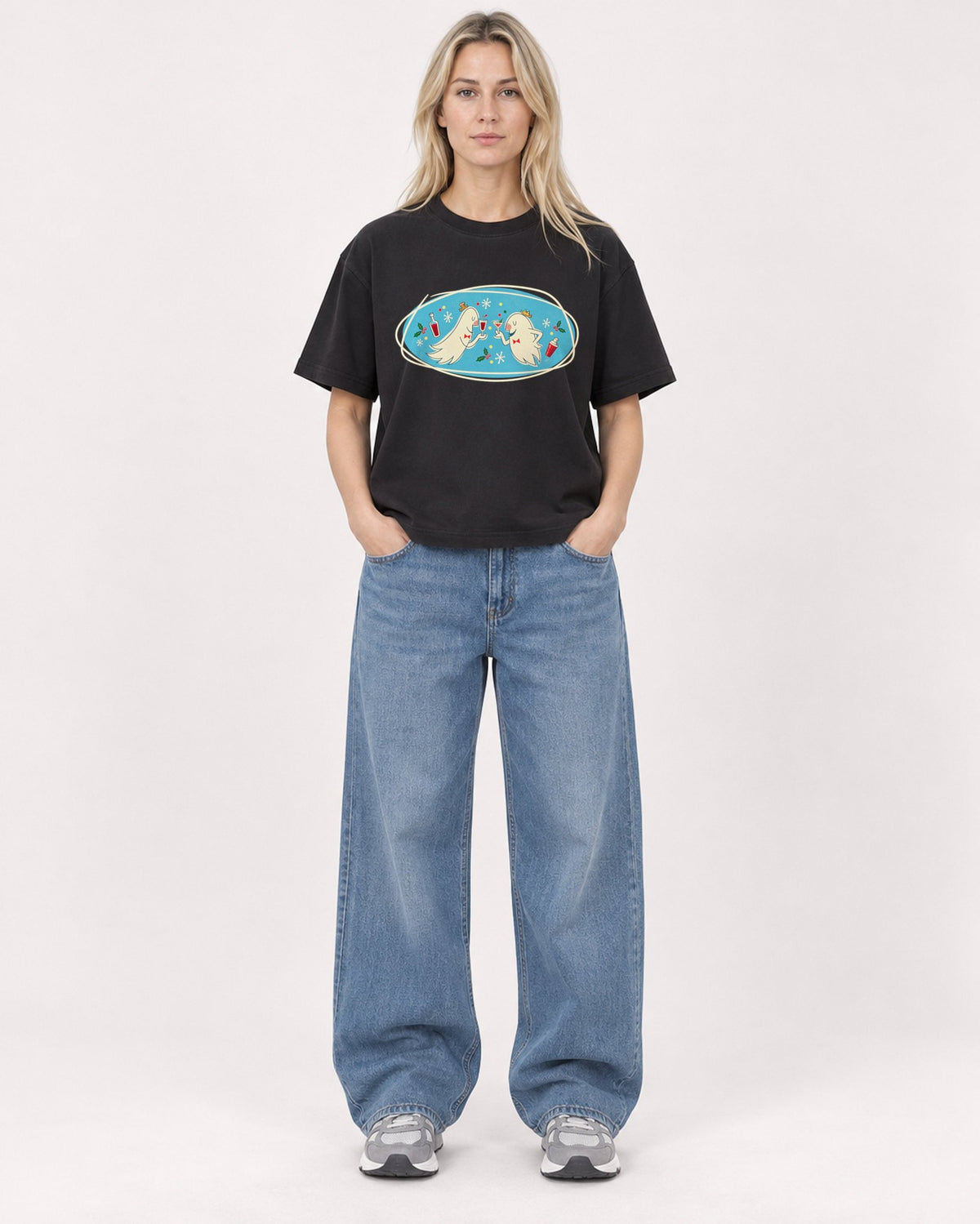 Mockup Boxy Heavyweight Tee Black female full-body 08