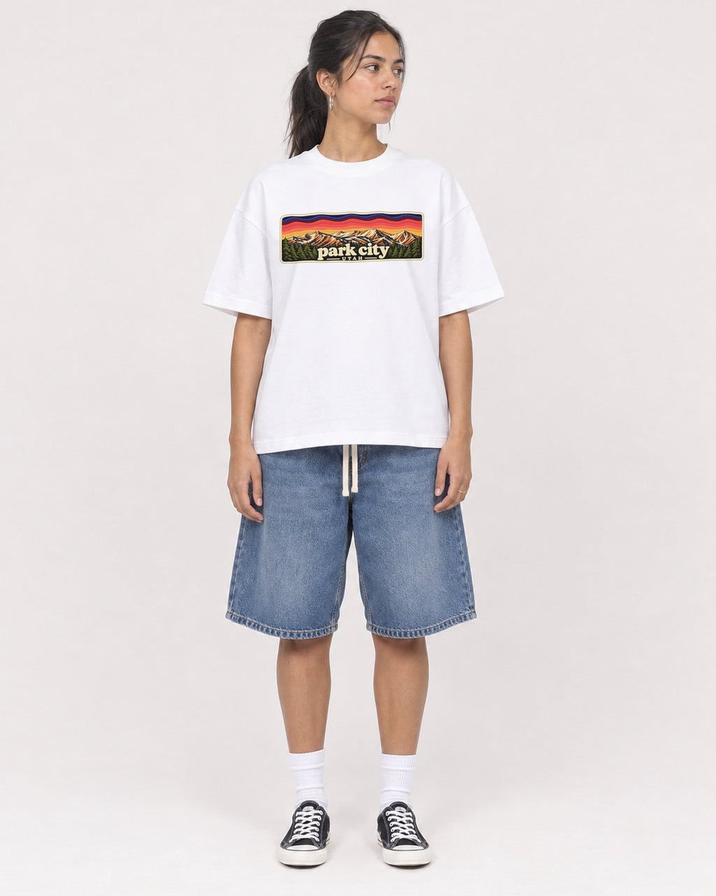 Mockup Boxy Heavyweight Tee White female full-body 16