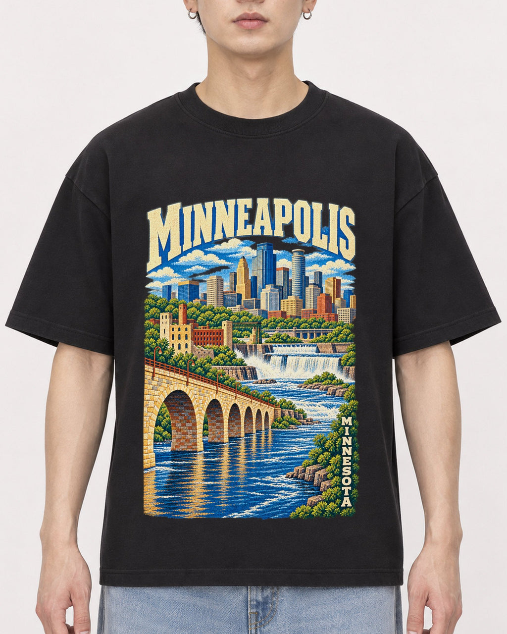 Mockup Boxy Heavyweight Tee Black male close-up 01