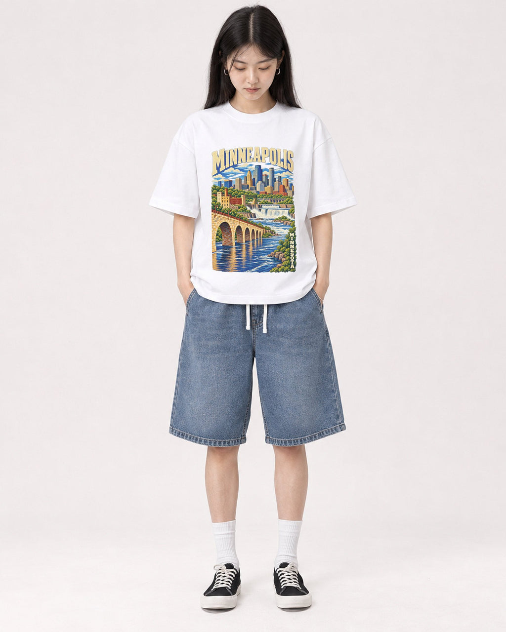 Mockup Boxy Heavyweight Tee White female full-body 01