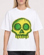 Mockup Boxy Heavyweight Tee White female close-up 08