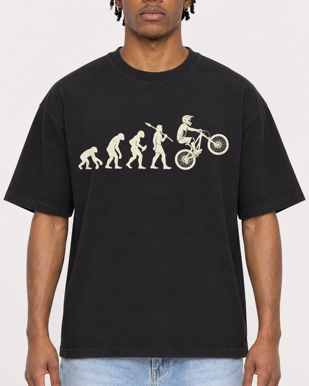 Mockup Boxy Heavyweight Tee Black male close-up 05