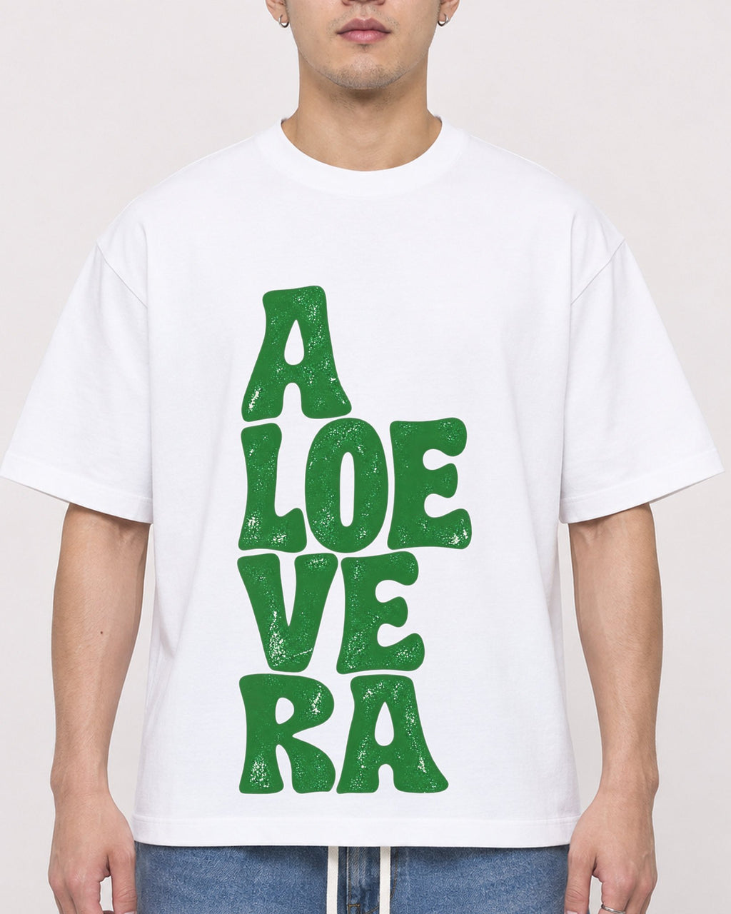 Mockup Boxy Heavyweight Tee White male close-up 13