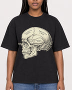 Mockup Boxy Heavyweight Tee Black female close-up 04