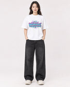 Mockup Boxy Heavyweight Tee White female full-body 03