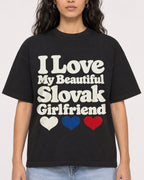 Mockup Boxy Heavyweight Tee Black female close-up 07